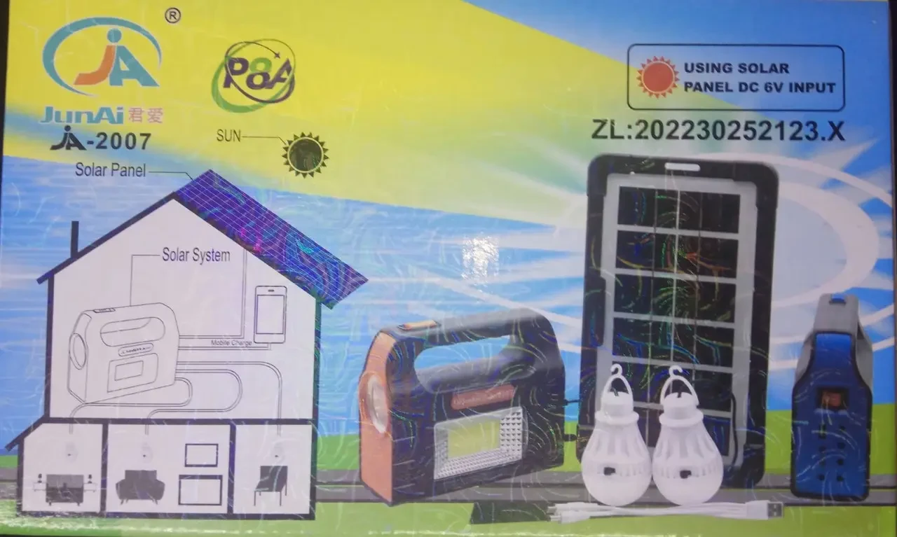 Солнечная зарядная станция + LED фонарь Junai JA-2007 с лампочками + Power Bank