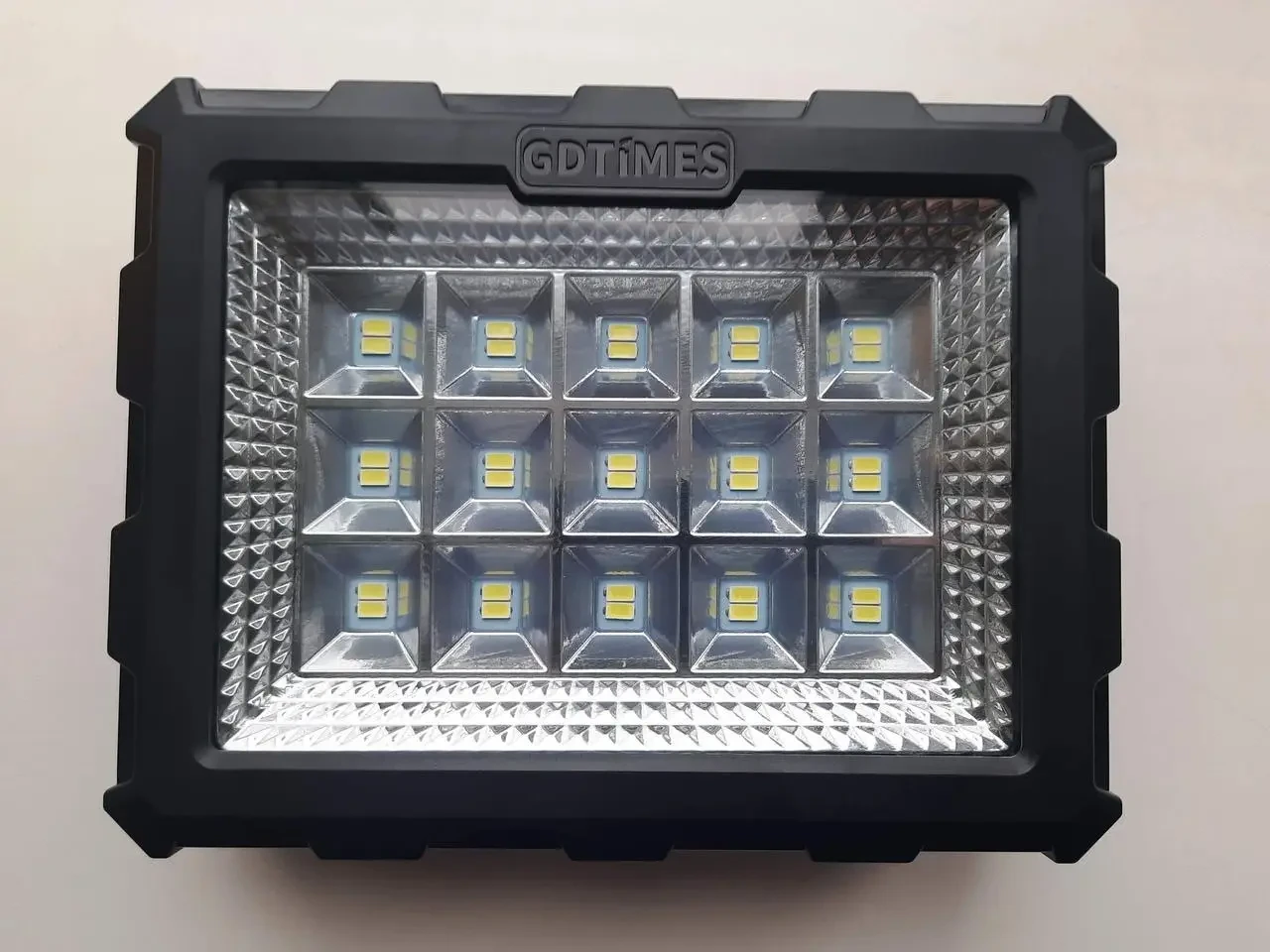 Переносная солнечная станция GDTIMES GD-106