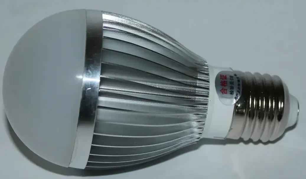 Светодиодная лампа LED 3 Вт/220 В Энергосберегающая лампочка | Led лампа E27