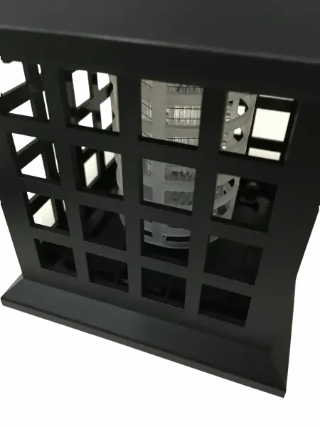 Истребитель комаров с солнечной панелью Solar Monster Zapper