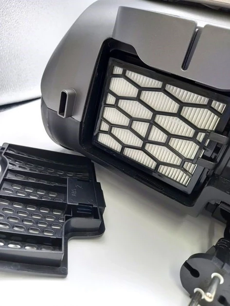 Пылесос Rainberg RB-659S колбовый с регулятором мощности HEPA фильтр 4L - 4200 W