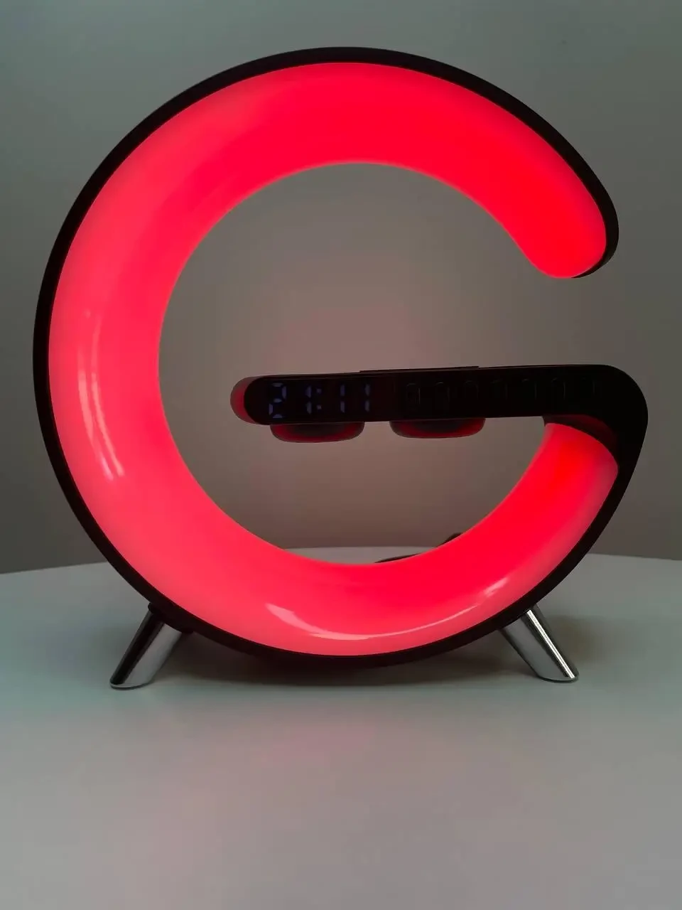 Светильник, ночник RGB Smart Light Sound Machine с беспроводной зарядкой 15W и Bluetooth колонкой 3W - черный