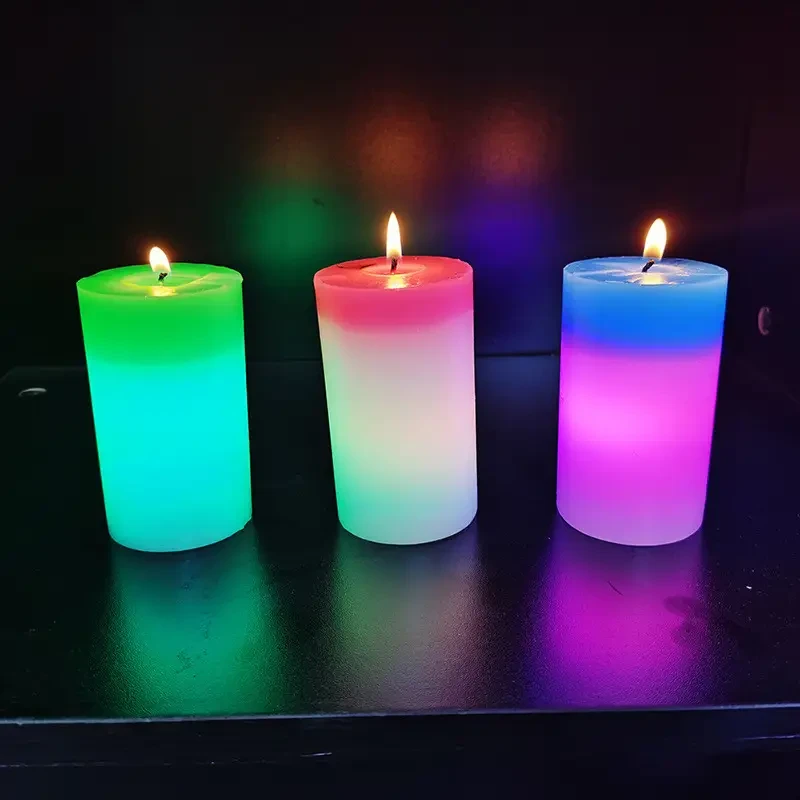 Декоративна воскова свічка з ефектом полум'я і LED-підсвіткою Candles magic 7 кольорів RGB