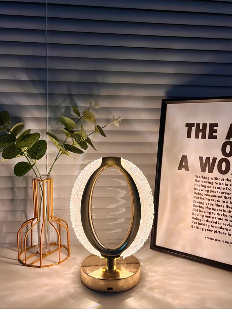 Лампа-ночник Creative Table Lamp с сенсорным переключателем