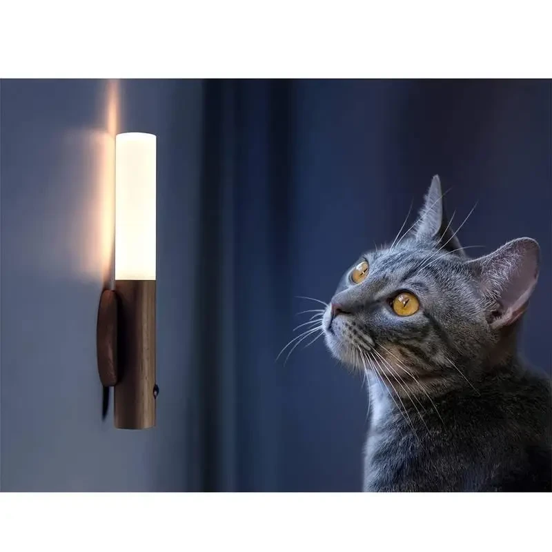 Лампа, світильник LED з датчиком руху та вбудованим акумулятором на 500Mah Induction lamp