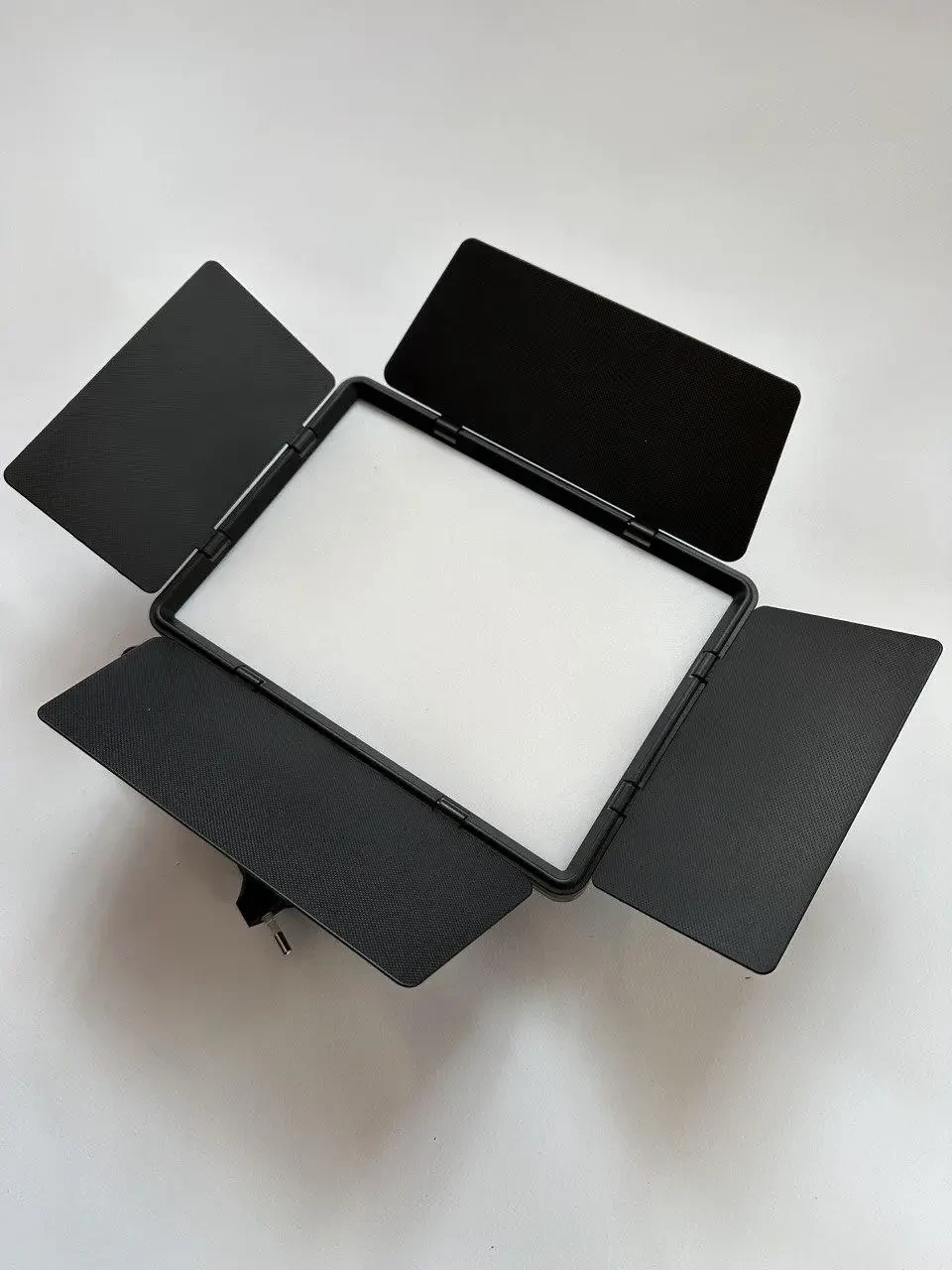 Светодиодная панель Camera light RL-900 лампа для видео и фото 3000k-6500k с пультом ДУ