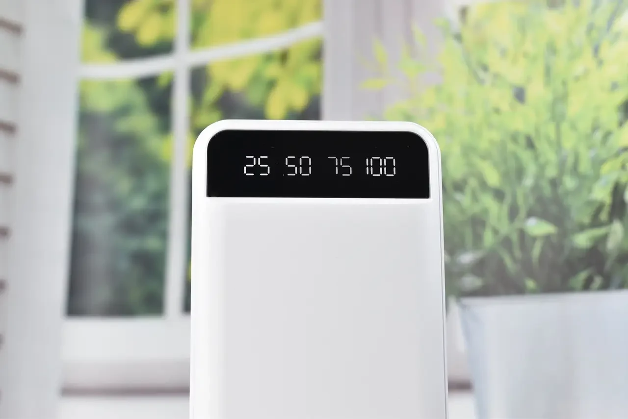 Power Bank Smart Intelligent Fast Charging KJ-P16 зарядное устройство 50000mAh Белый