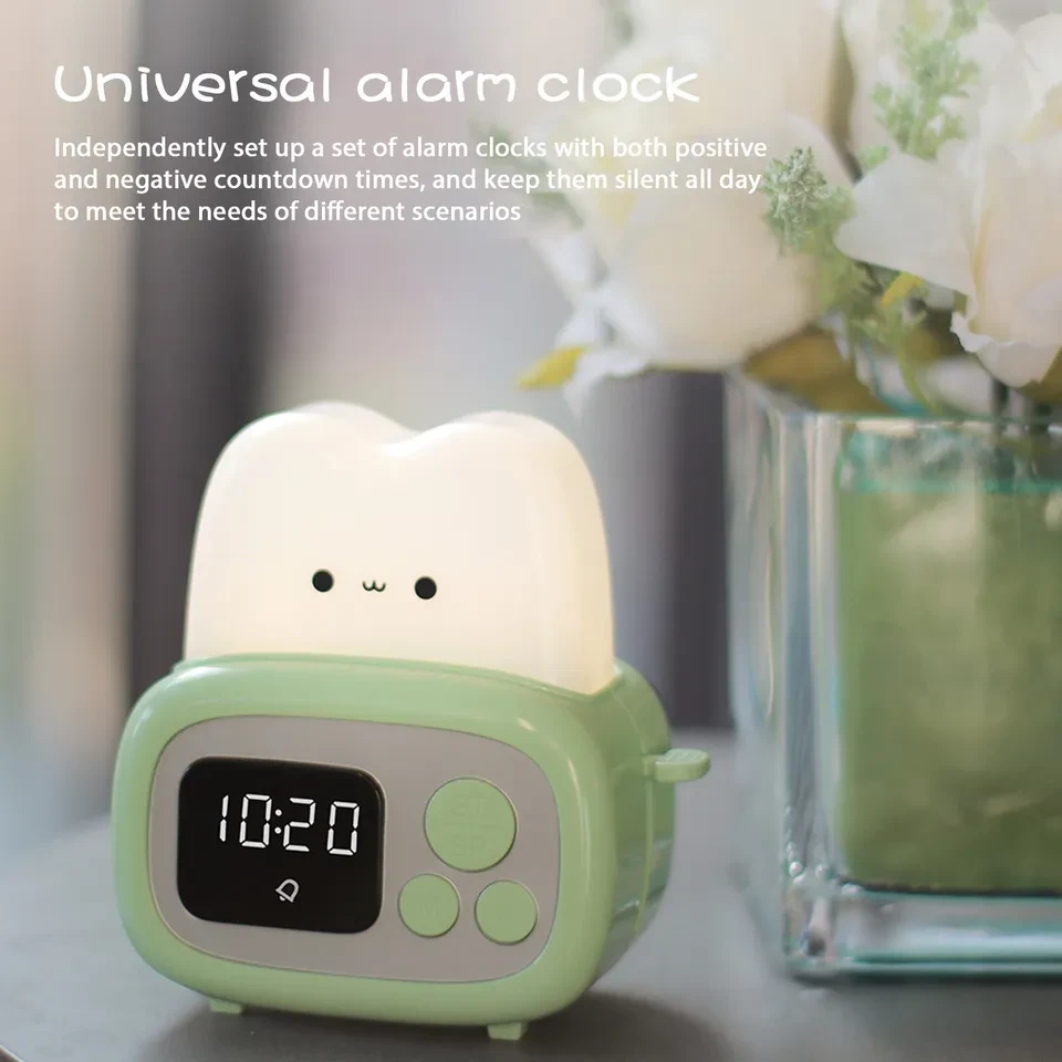 Детские часы с будильником, подсветкой и USB зарядкой / Электронные часы будильник / Настольные часы Зелёный