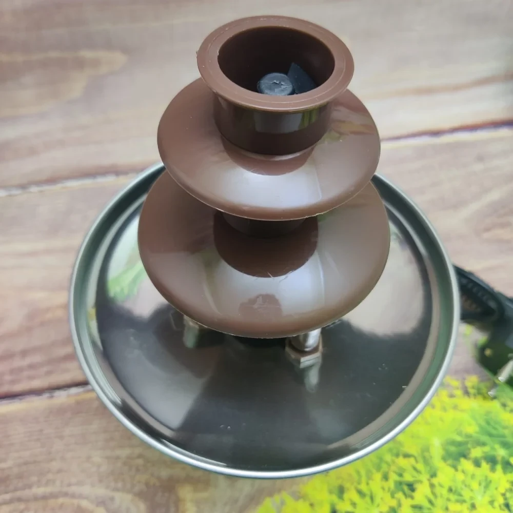 УЦЕНКА! Шоколадный фонтан мини Фондю Mini Chocolate Fondue Fountain (Надбито горлышко,нет упаковки 2071)