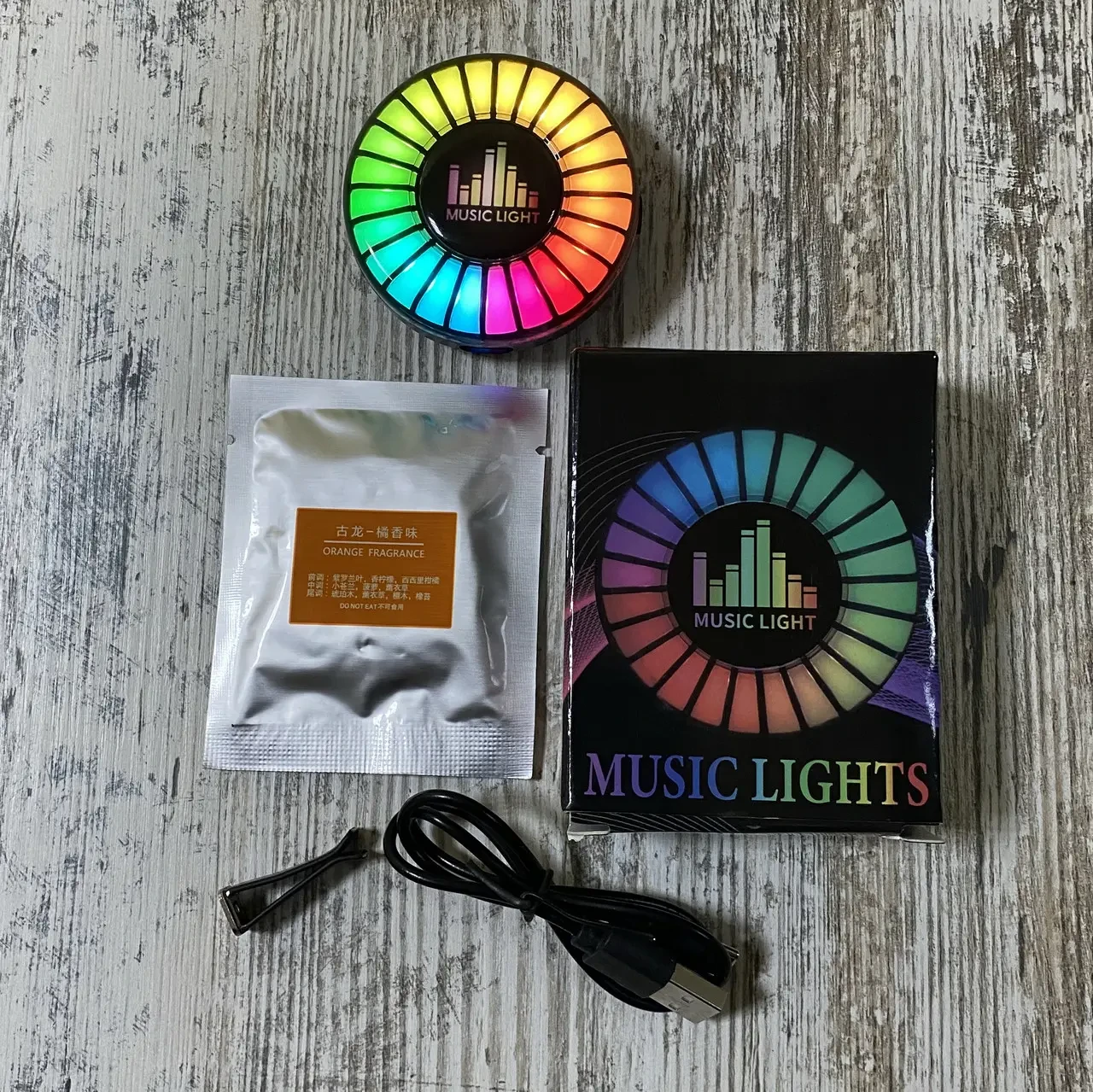 Автомобільний ароматизатор з LED-підсвіткою Music Light