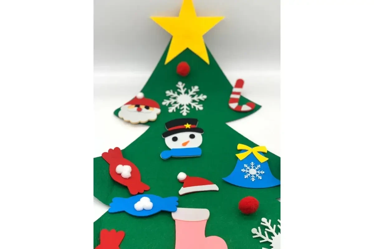 Детская Рождественская елочка с игрушками из фетра Chrismas Free Детская елочка на стену 95x70 см