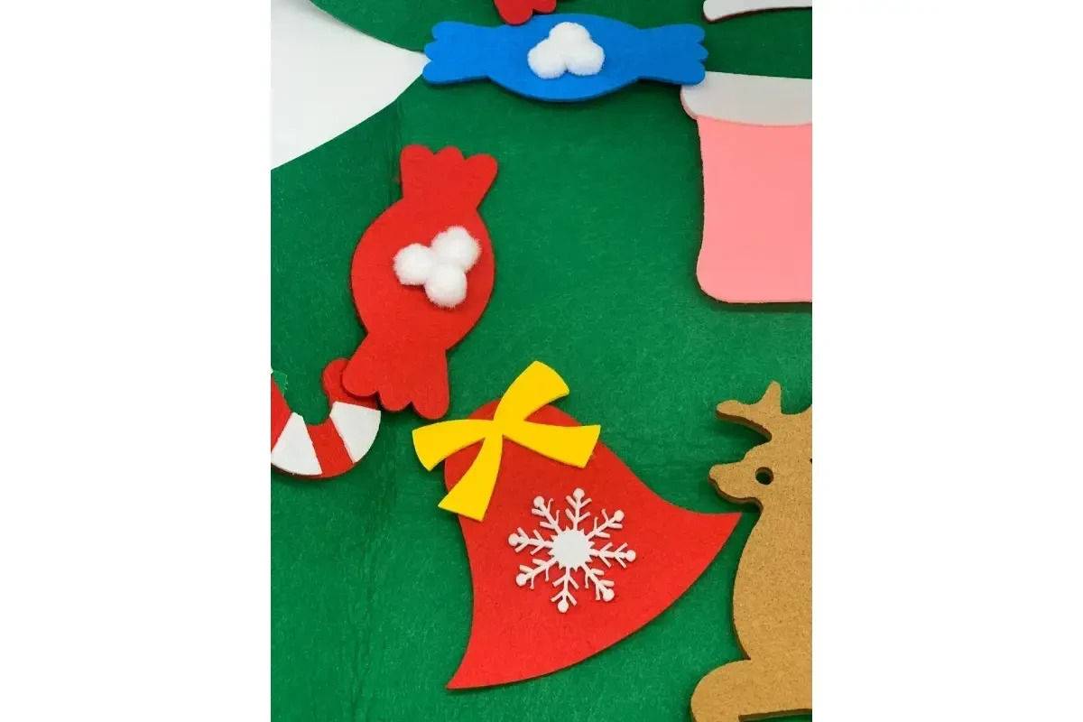 Детская Рождественская елочка с игрушками из фетра Chrismas Free Детская елочка на стену 95x70 см