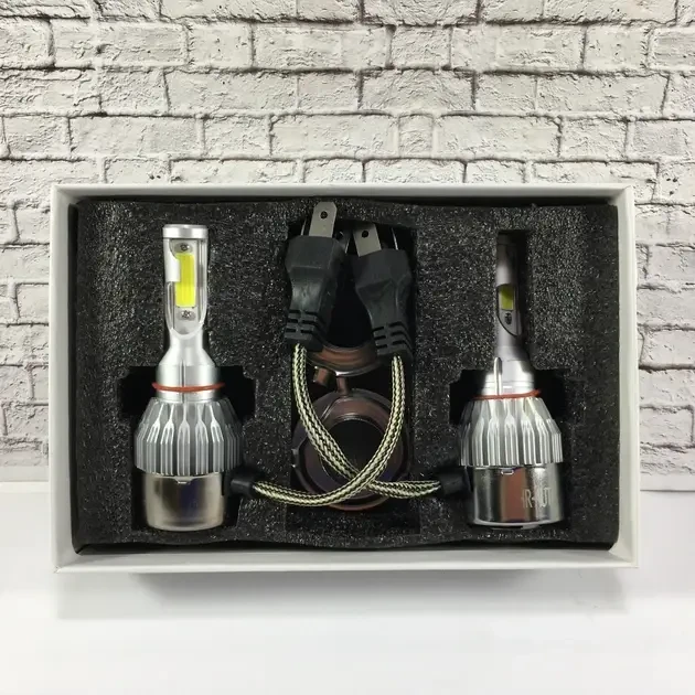 Комплект автомобильных светодиодных LED ламп с охлаждением С6 LED H4 LED лампы для авто 3800Лм