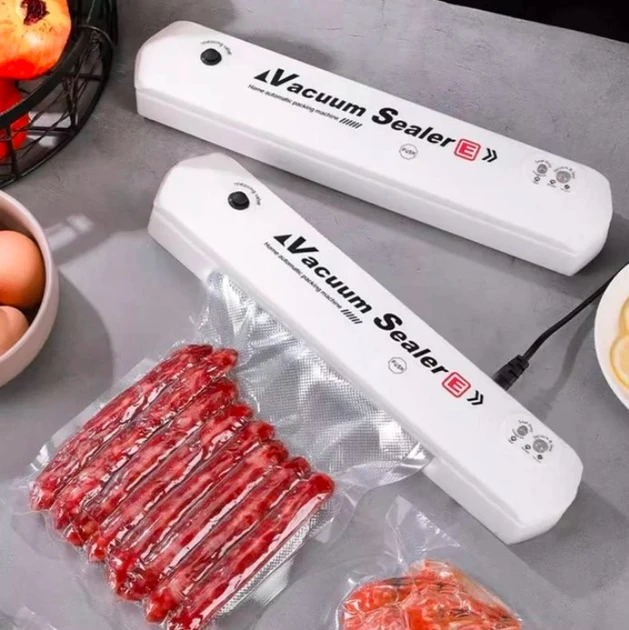 Вакуумний пакувальник продуктів Vacuum Sealer кухонний вакууматор для дому прилад для вакуумного пакування їжі,