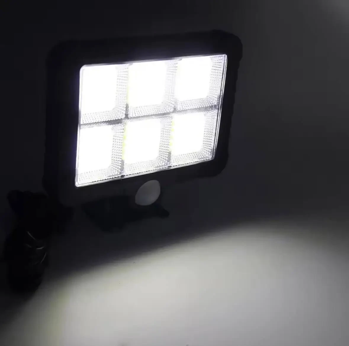 LED уличный светильник SL-F120 на солнечных батареях, автономный влагостойкий с датчиком движения для двора