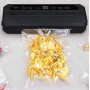 Вакуумний пакувальник Food Vacuum Sealer 65 кПа з різаком і пакетами, чорний